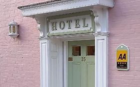 The Abbey & Apartments Bury St. Edmunds 4*